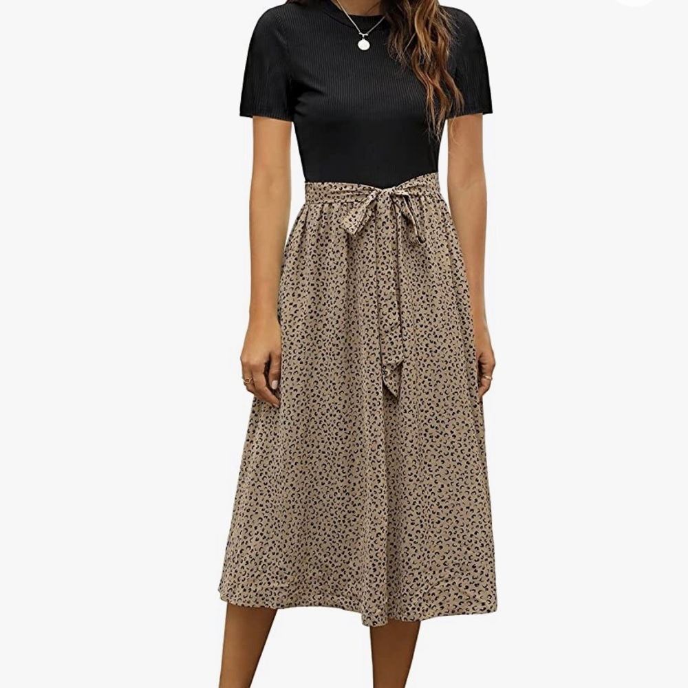 Cute work dress!